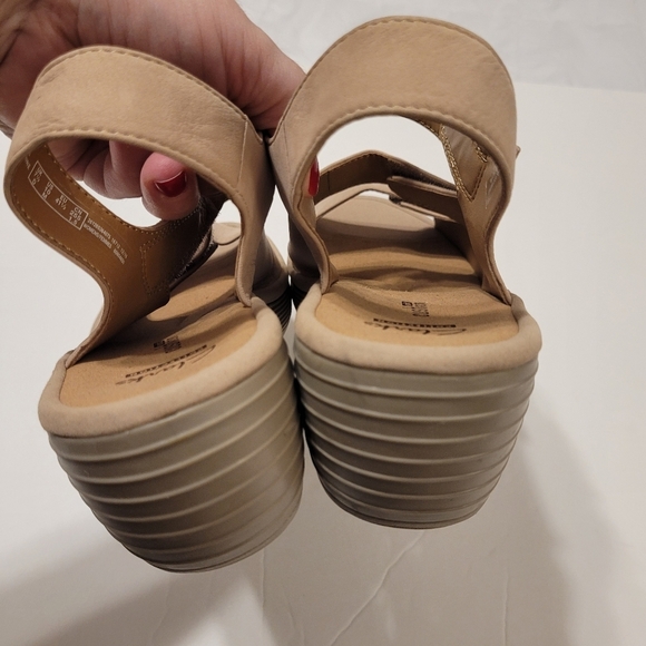 NWOT Clarks Reedly Juno tan sandals size 10 - Picture 6 of 10